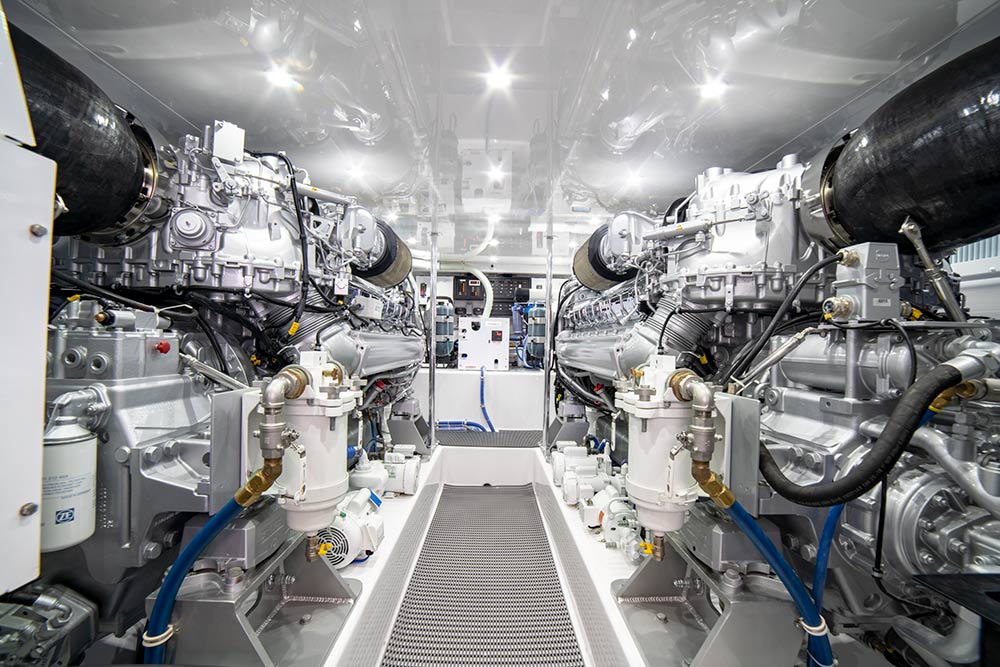 spencer yachts 74 engine room