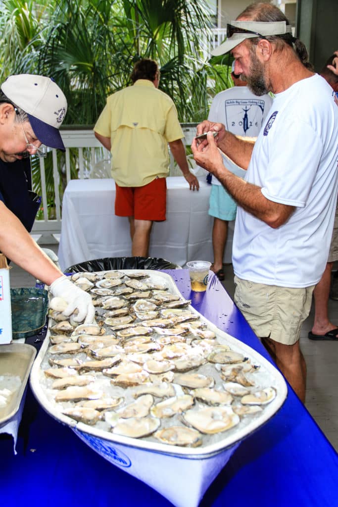 2016 Mobile Big Game Club Memorial Day Tournament oysters