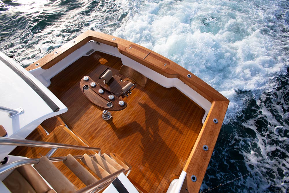 spencer yachts 74 deck