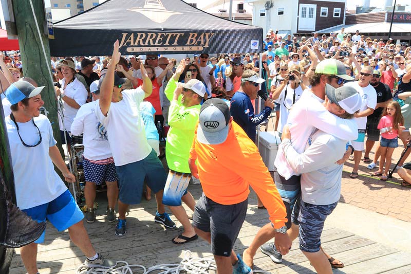 2018 big rock blue marlin tournament team carterican celebrates