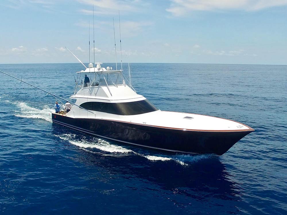 yacht on the water at 2018 big rock blue marlin tournament