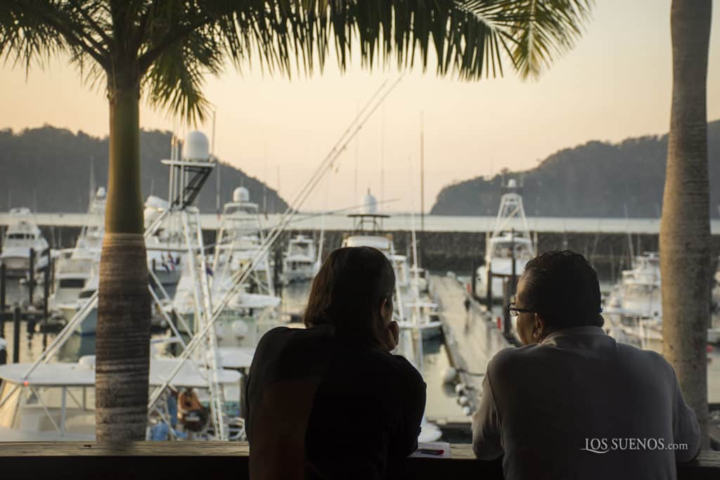 ashley bretecher checking out boats