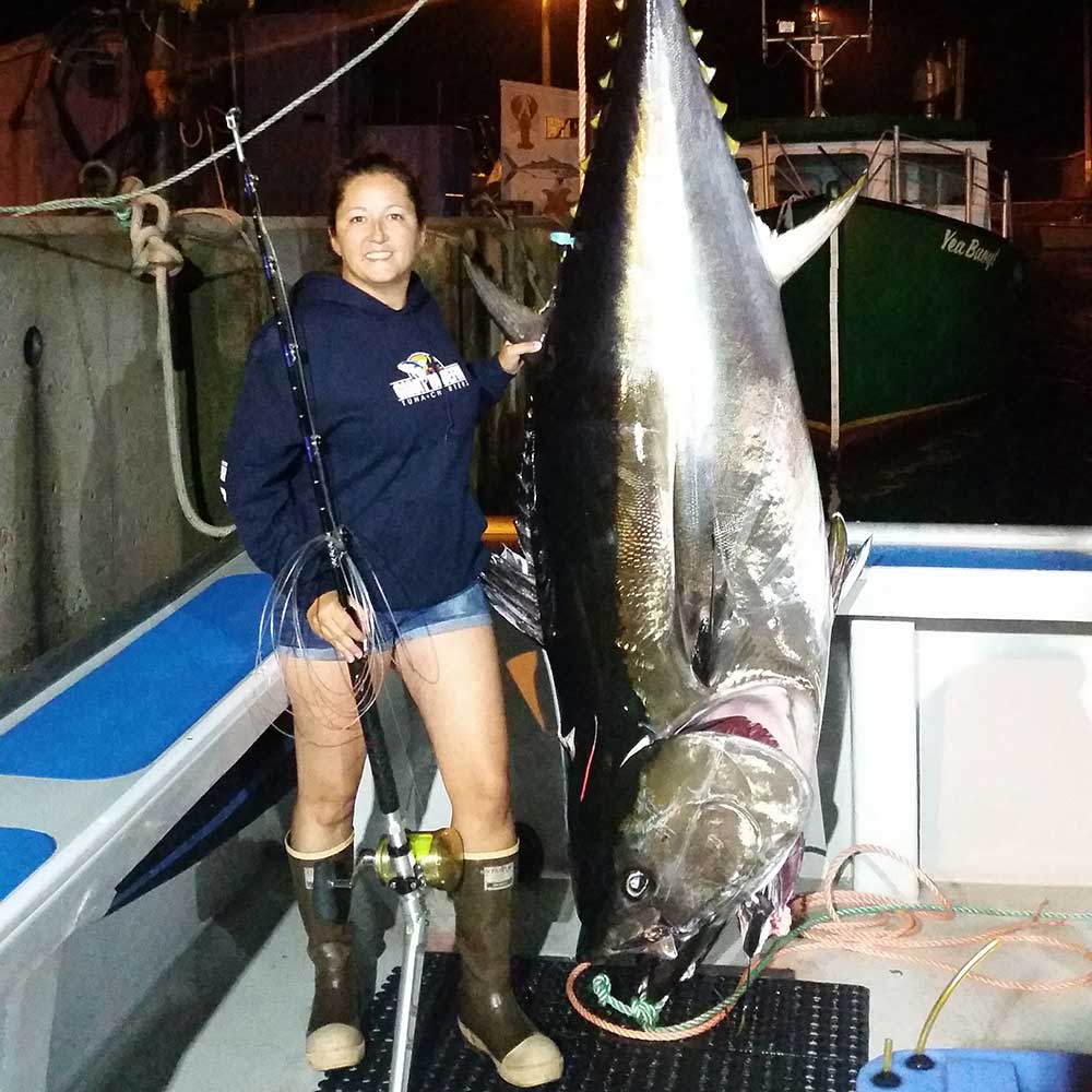 World Record Giant Bluefin Tuna Caught in Nova Scotia
