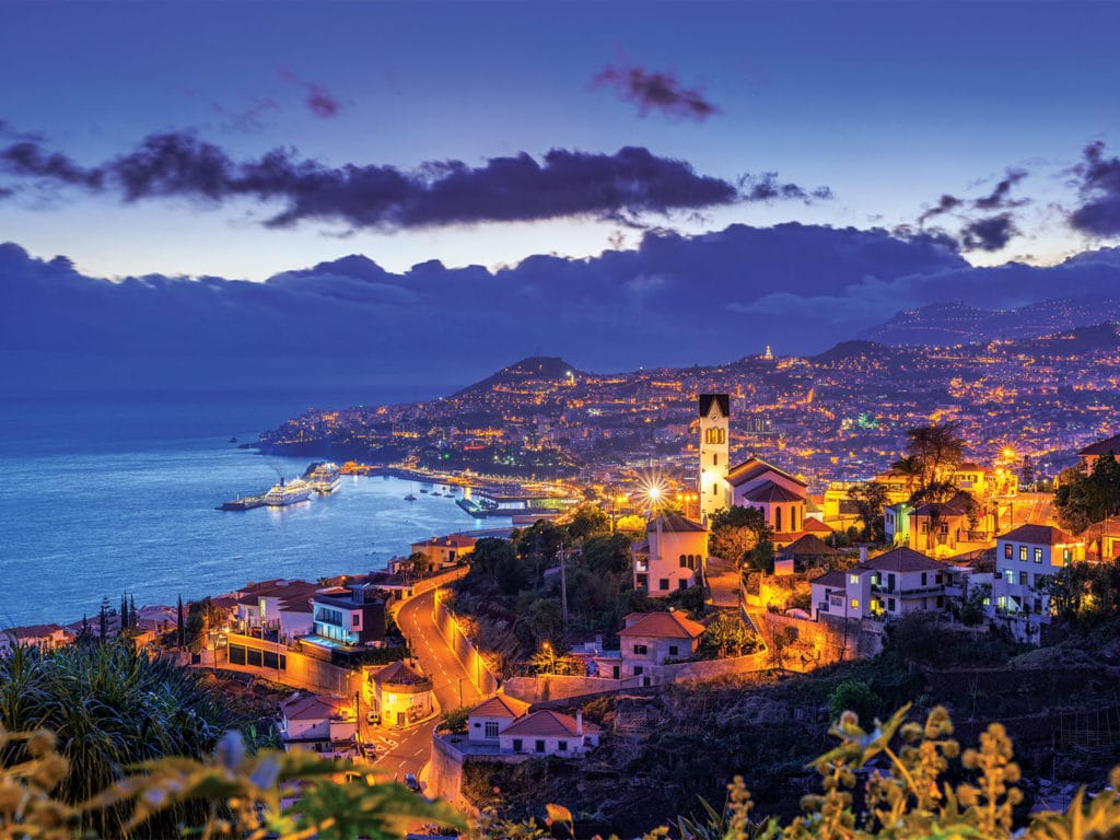 A landscape view of the cityscape of Madeira.