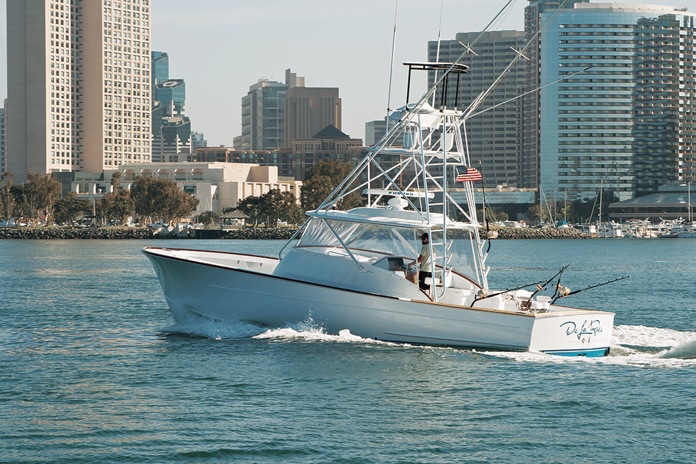 walkaround fishing boat