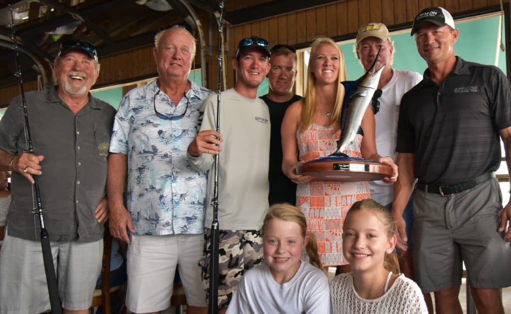 2016 Texas Legends Billfish Tournament Got 'M On Emily Scott first place team